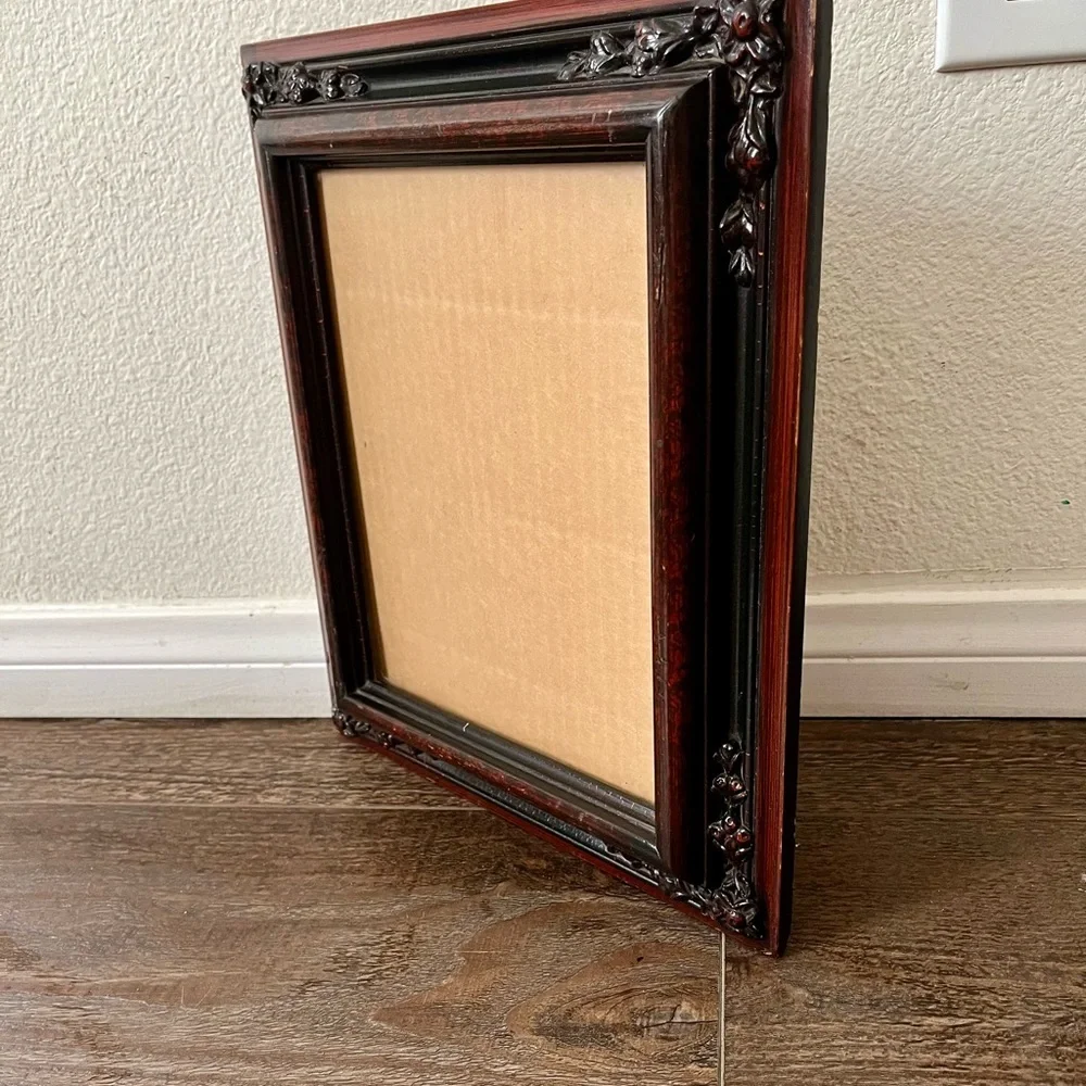 Vintage-Style Wood Picture Frame in Dark Cherry and Black 11/13 Inch